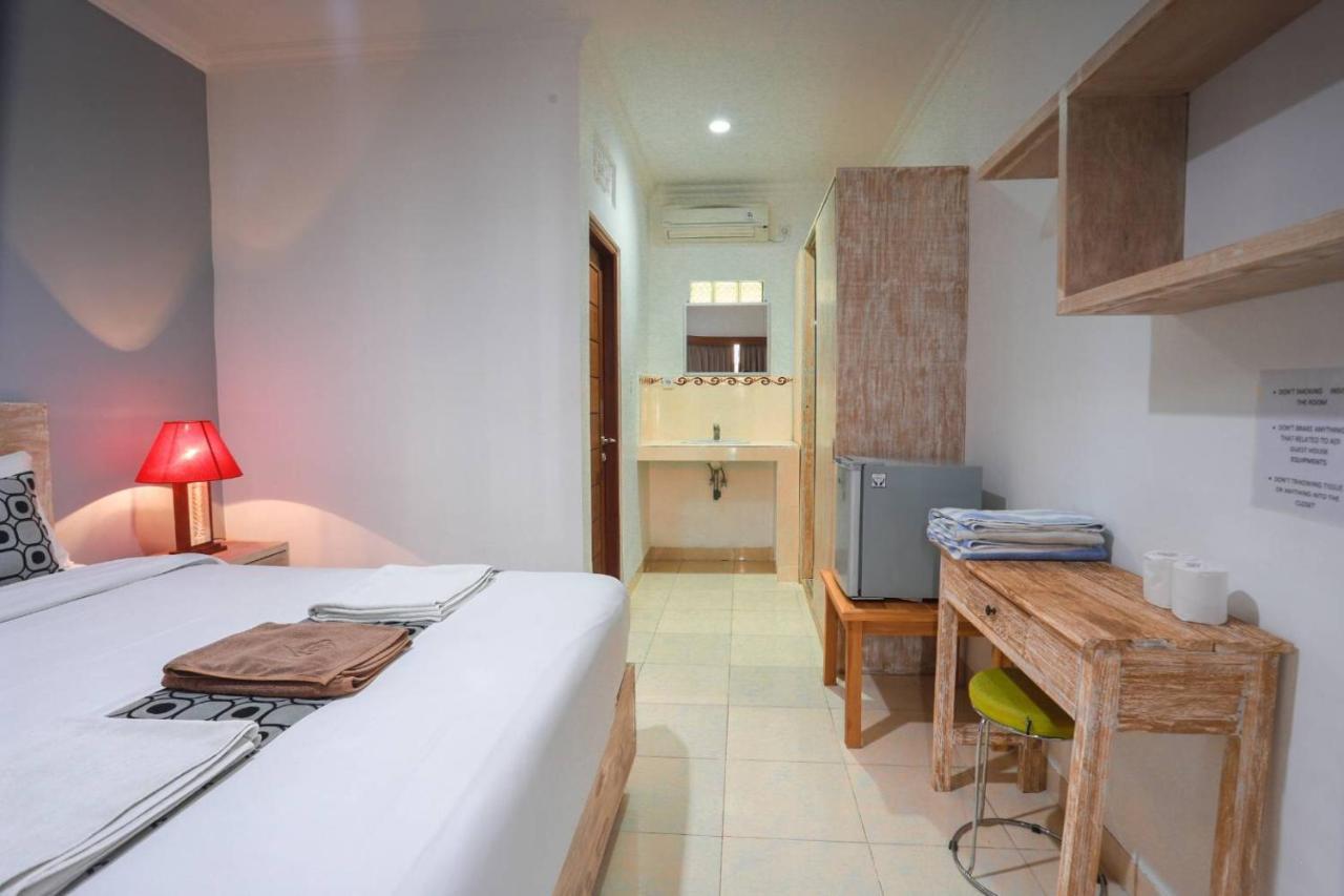Adi Guest House Canggu Buitenkant foto