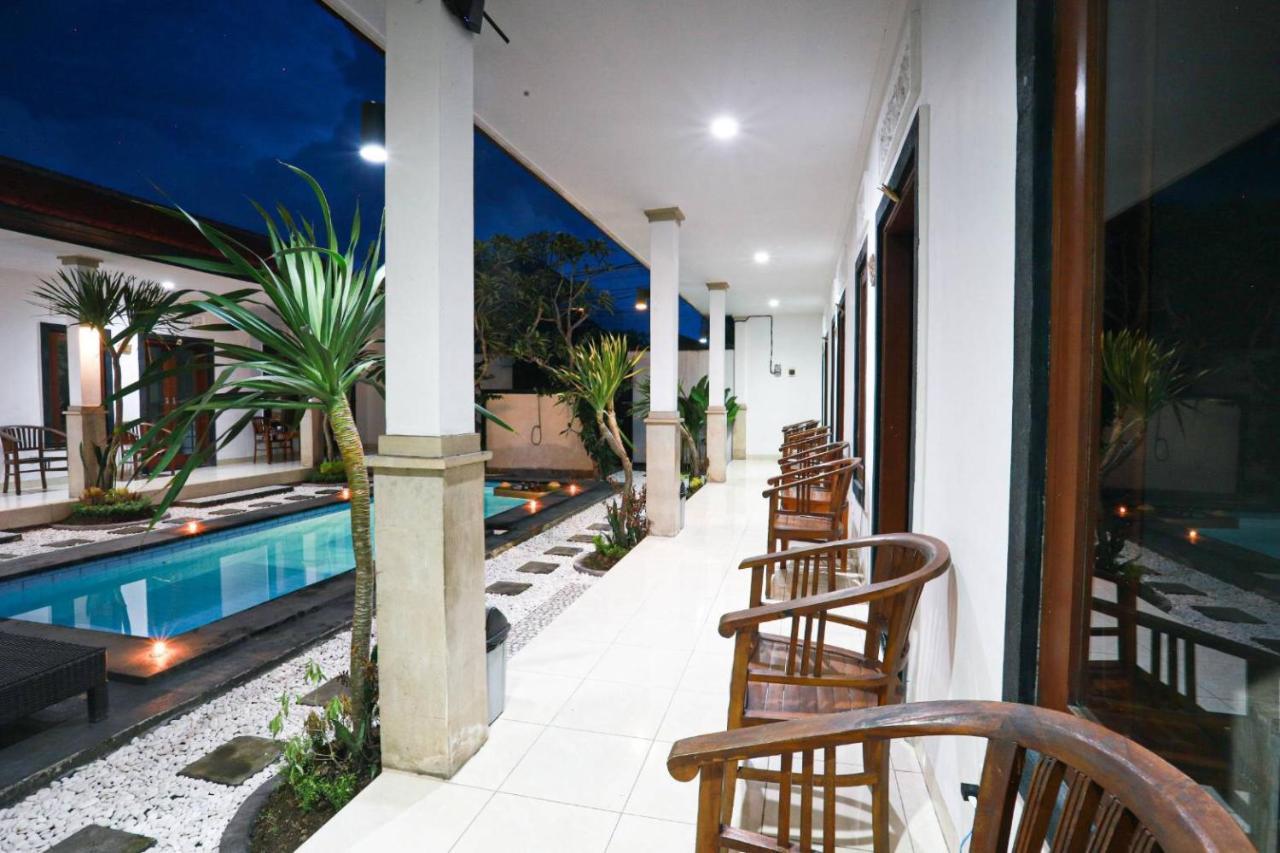 Adi Guest House Canggu Buitenkant foto